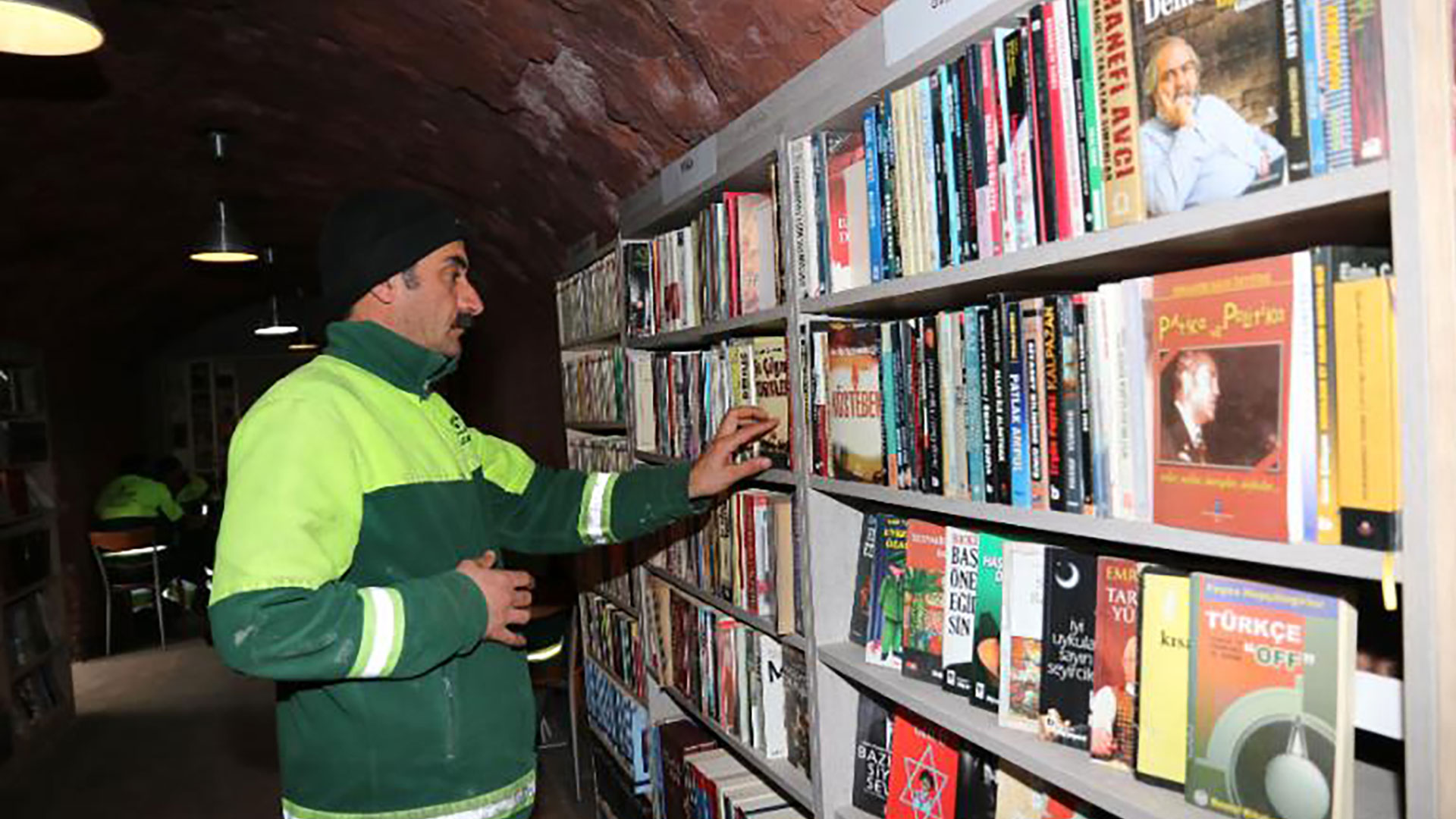 Ankara bin men library