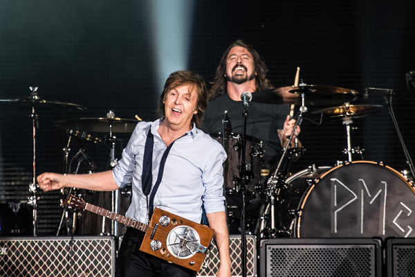 Dave Grohl: 'I smashed cymbals like they were teacups' - The Big Issue