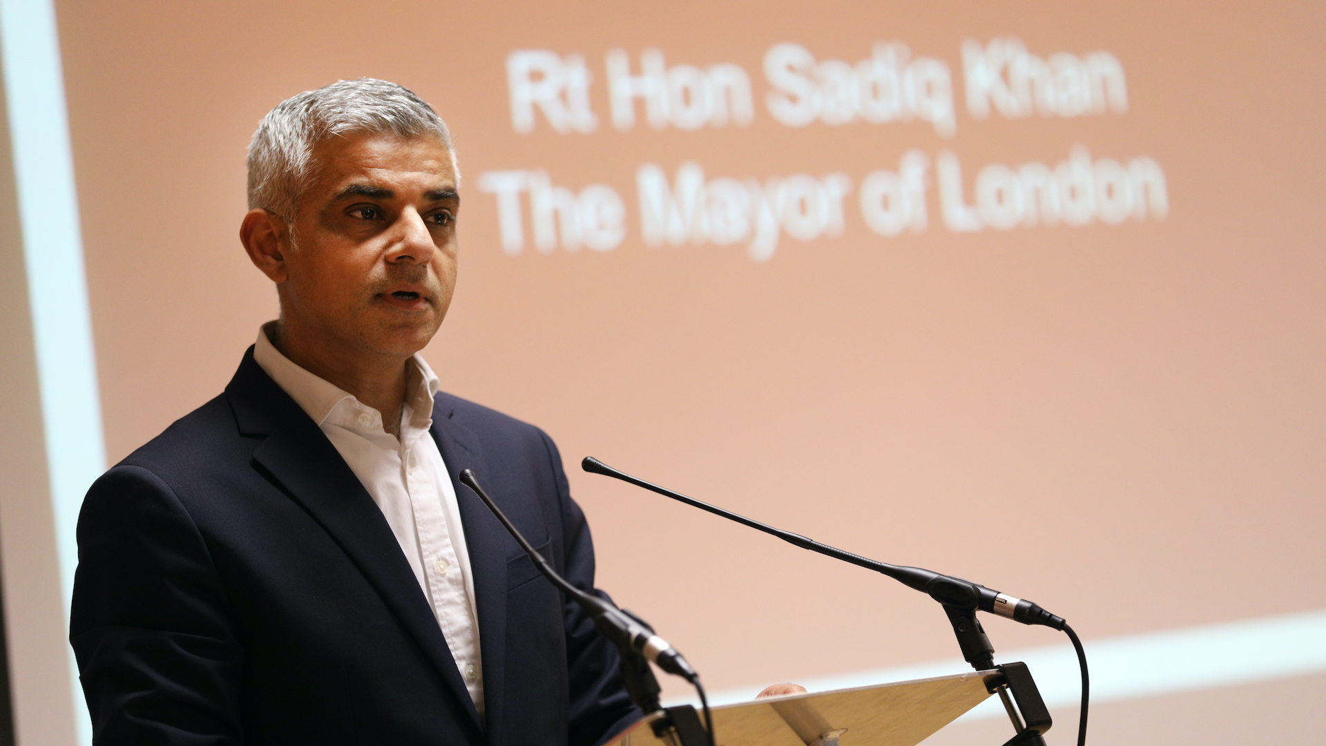 Mayor of London Sadiq Khan attends the East London Mosque in 2017