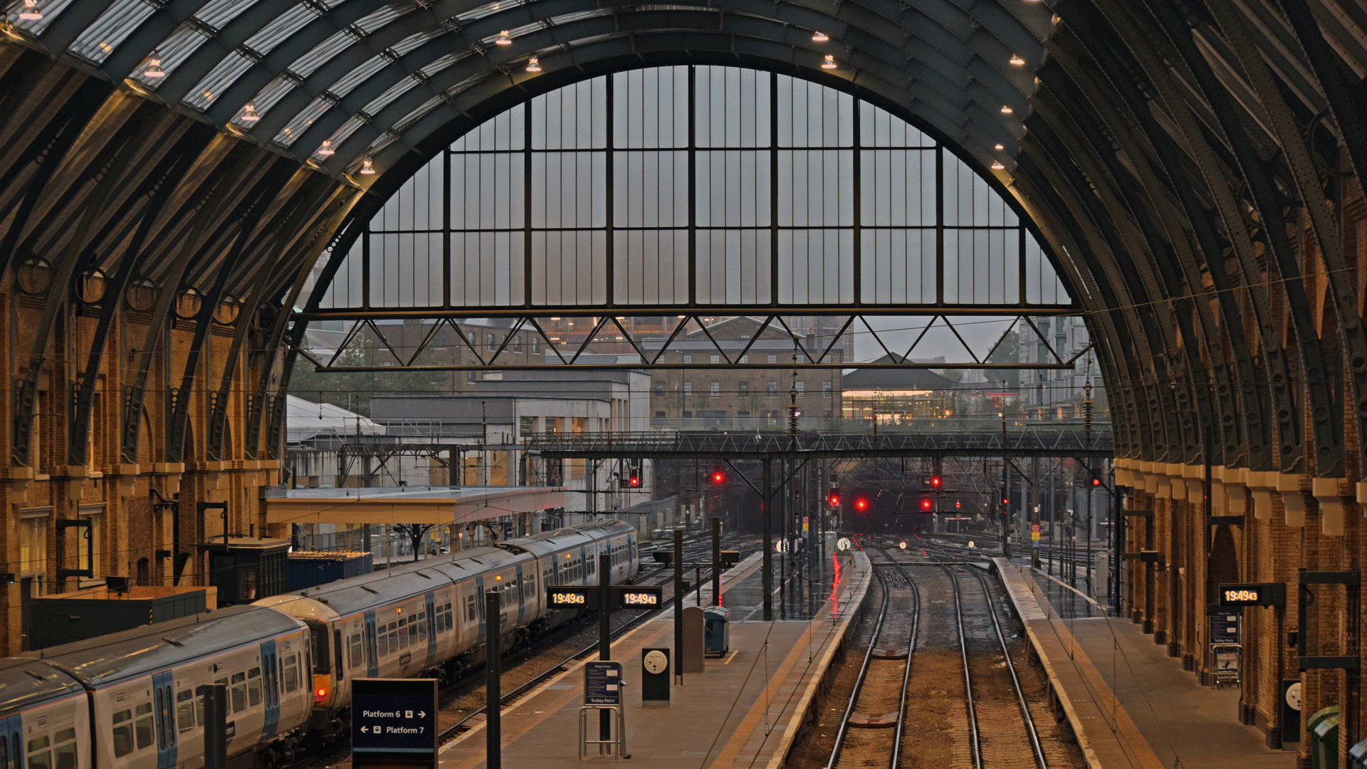 Kings Cross station