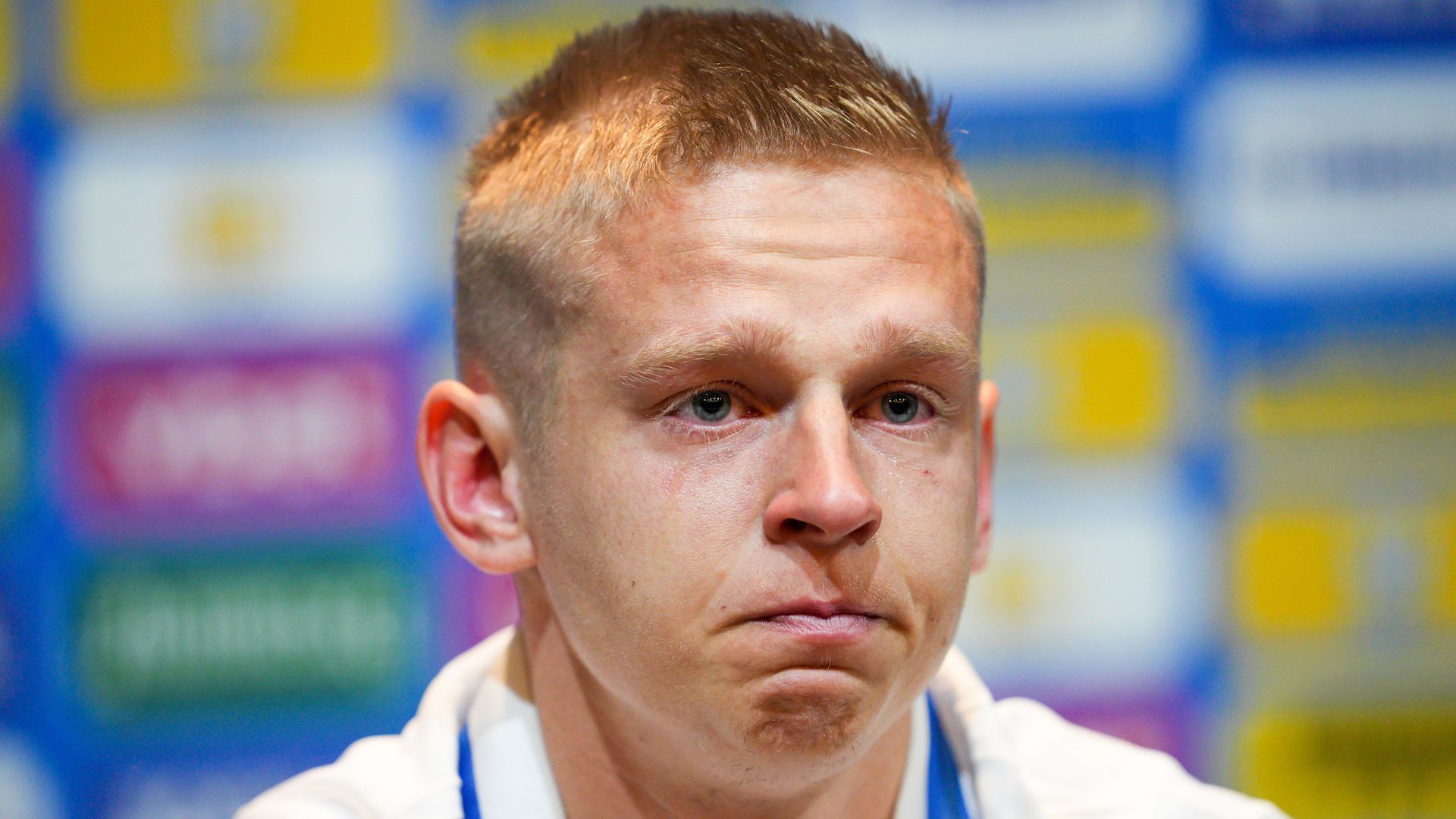Oleksandr Zinchenko breaks down in the press conference ahead of the World Cup Qualifying game against Scotland