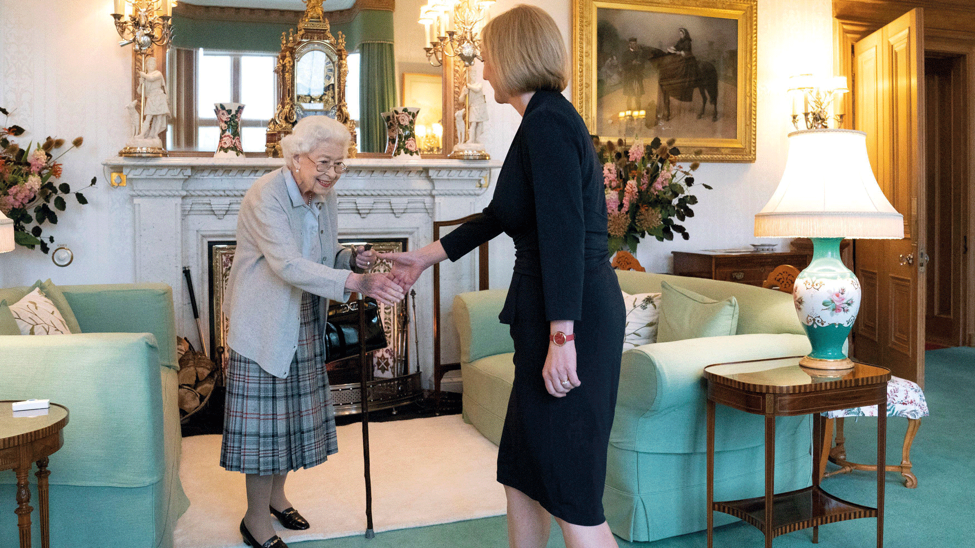 The Queen shakes hands with Liz Truss