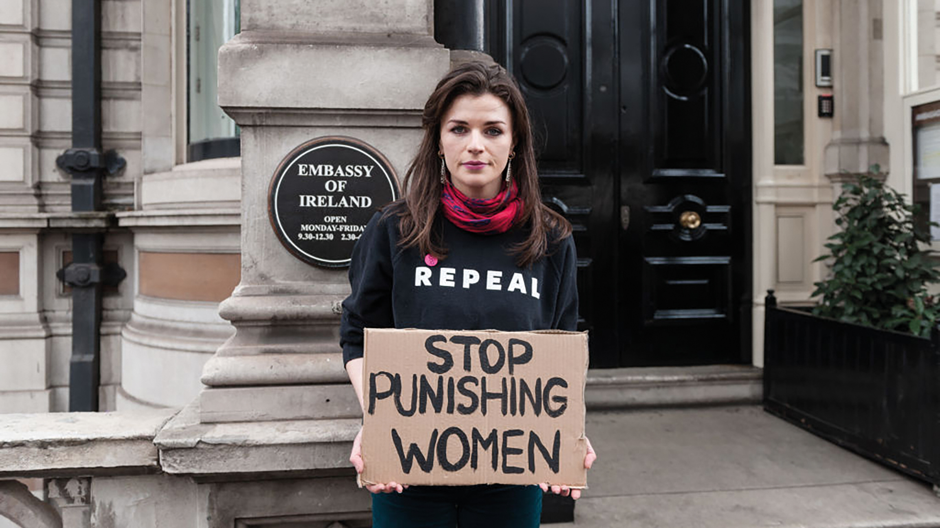 Aisling Bea campaigning for abortion rights