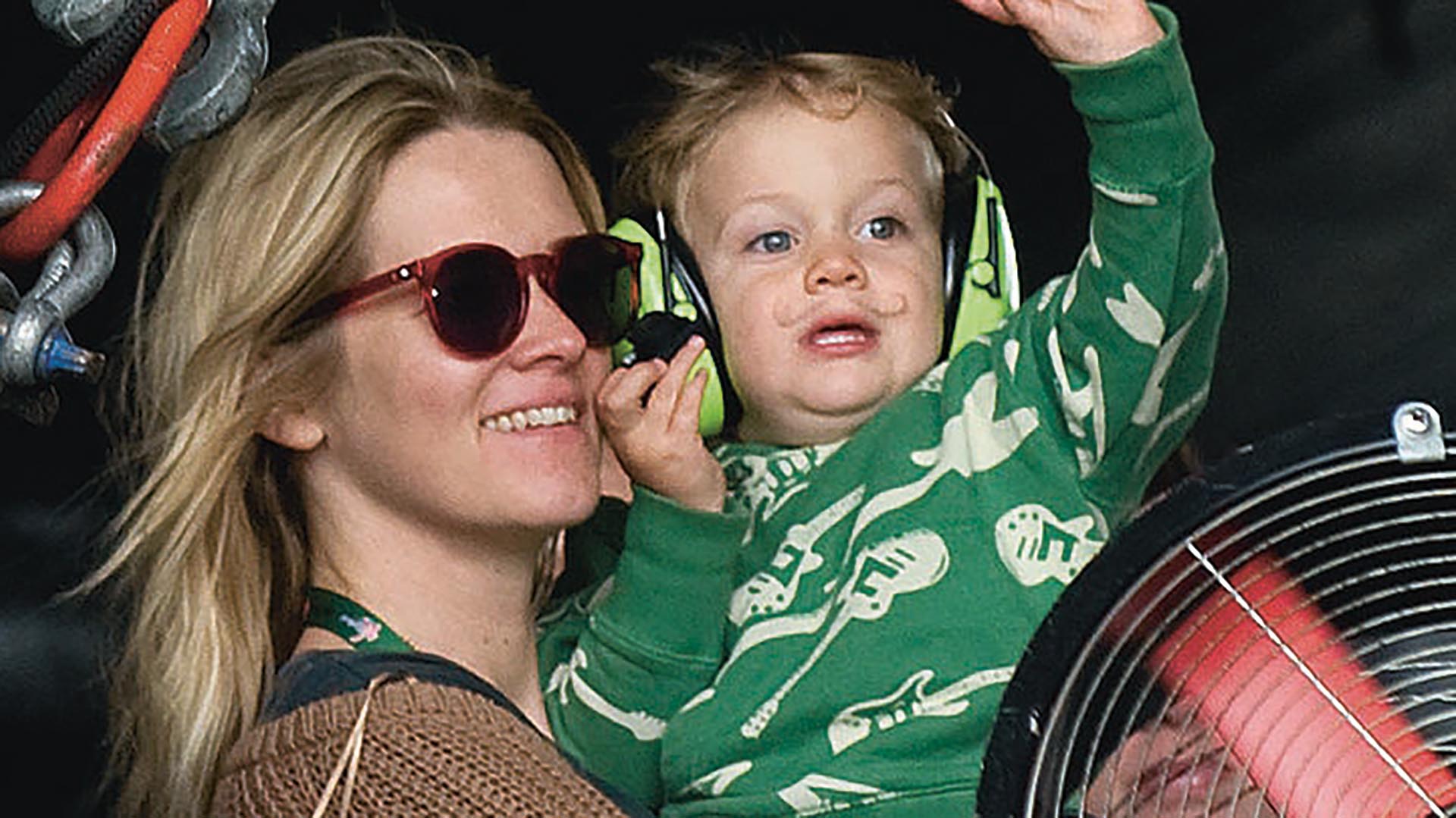 Edith Bowman with son Rudy in 2010