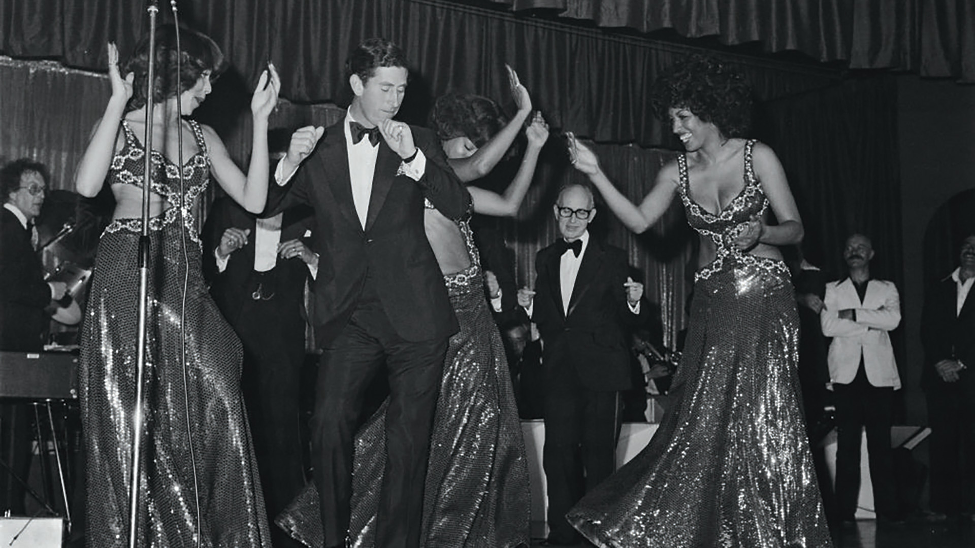 charles dancing with the three degrees